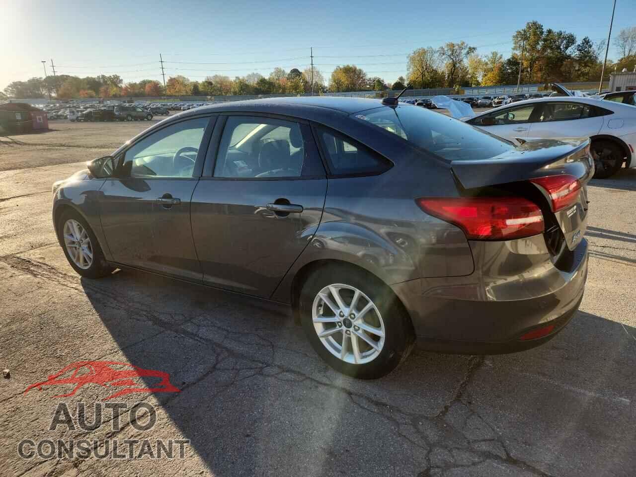FORD FOCUS 2015 - 1FADP3F27FL200975