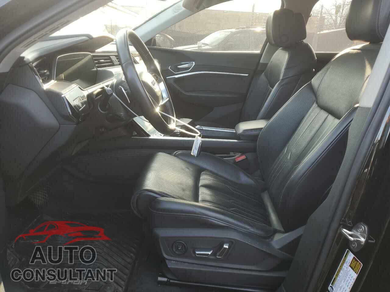 AUDI E-TRON 2019 - WA1VABGEXKB011864