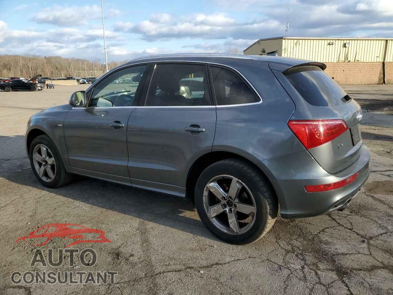 AUDI Q5 2012 - WA1DKAFP3CA047229