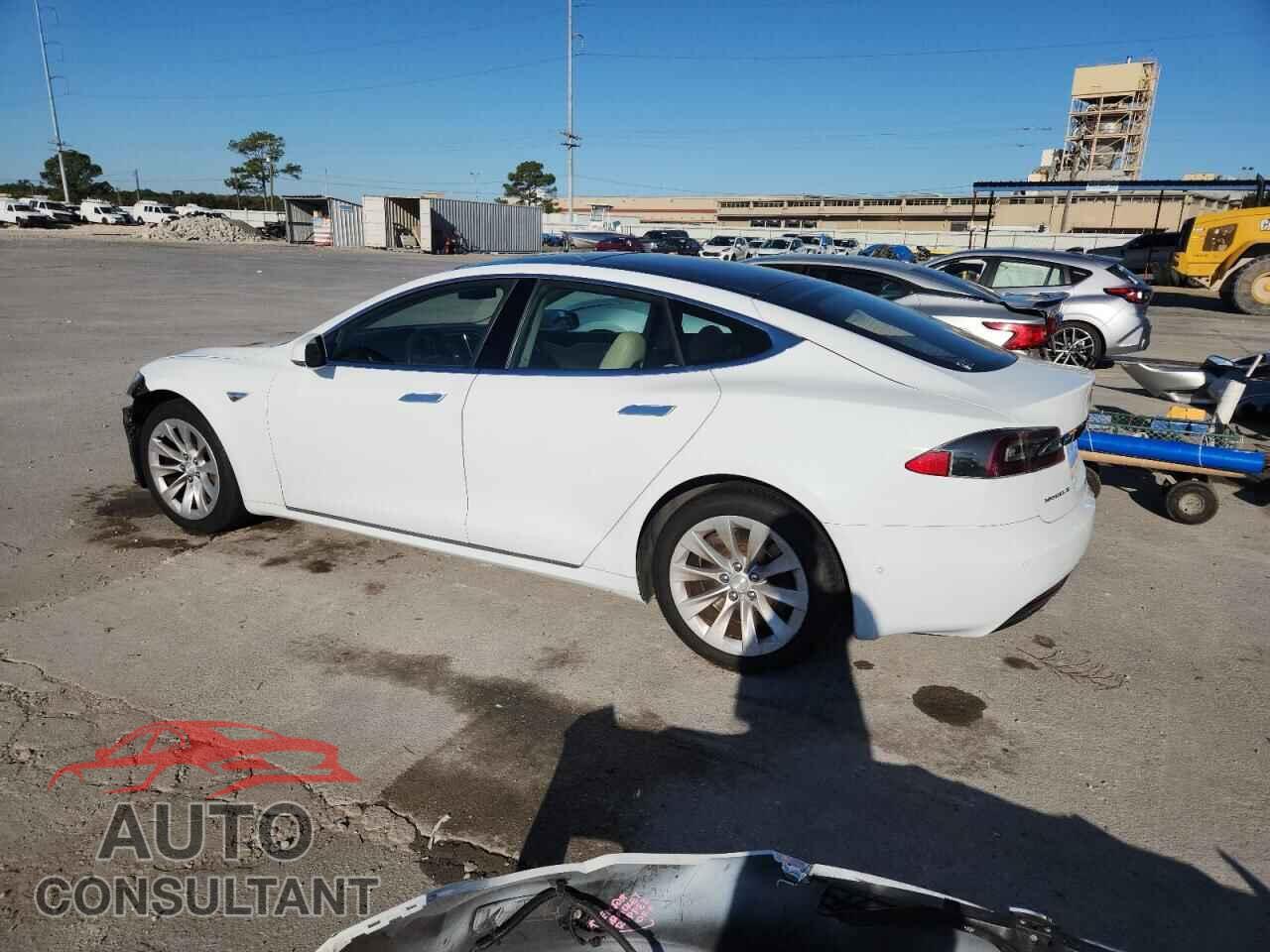 TESLA MODEL S 2016 - 5YJSA1E10GF156032