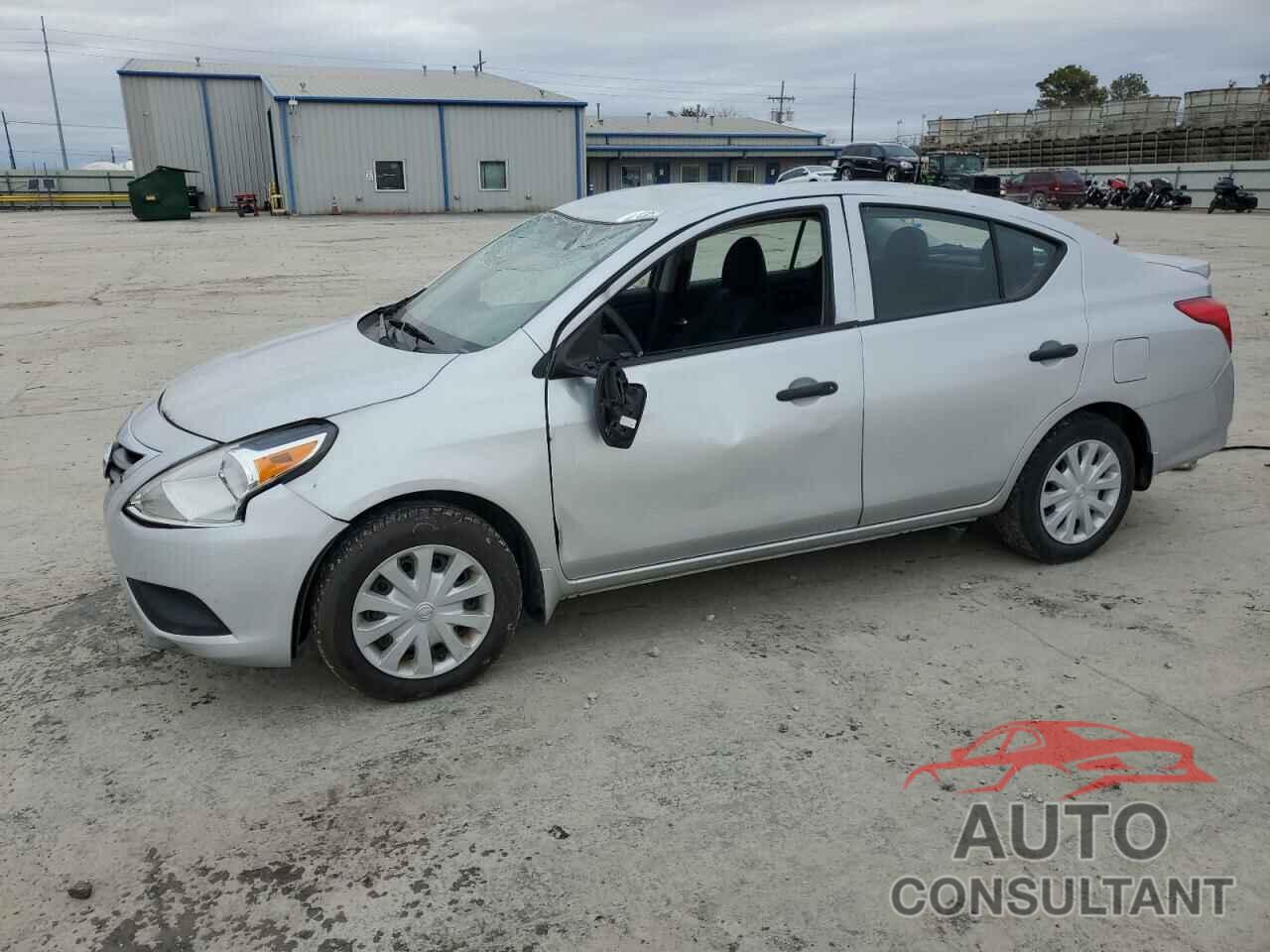 NISSAN VERSA 2018 - 3N1CN7AP9JL856665