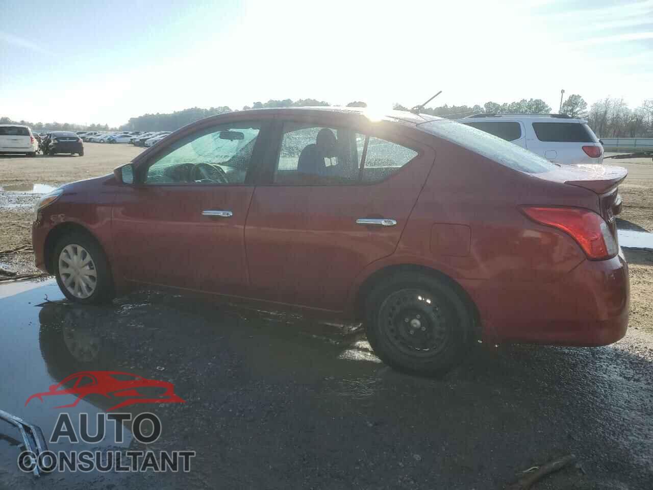 NISSAN VERSA 2019 - 3N1CN7AP3KL837563