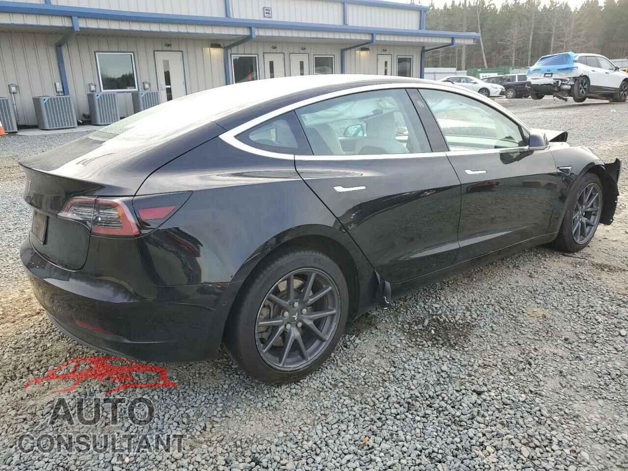 TESLA MODEL 3 2019 - 5YJ3E1EA3KF402654