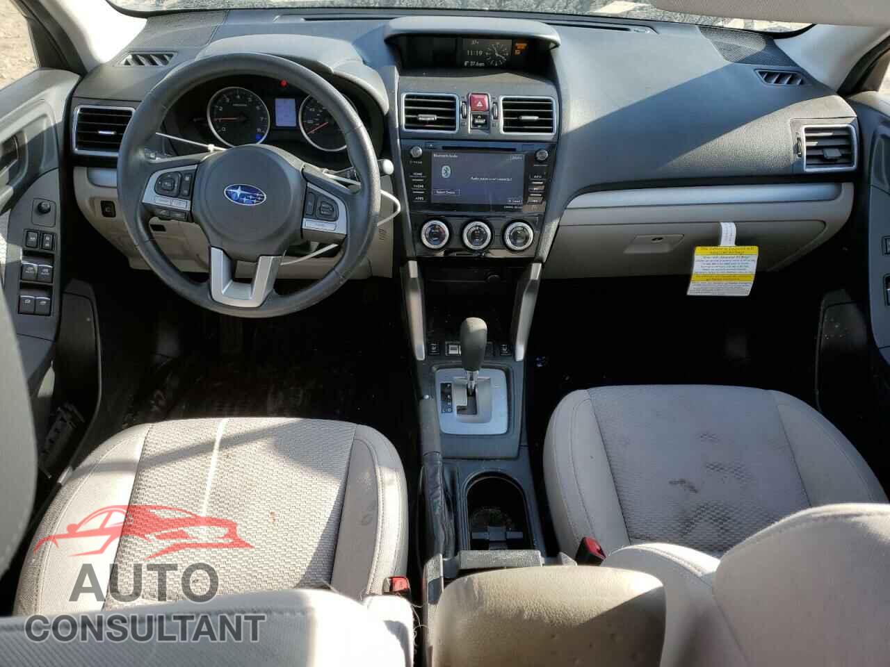 SUBARU FORESTER 2017 - JF2SJAEC7HH576973