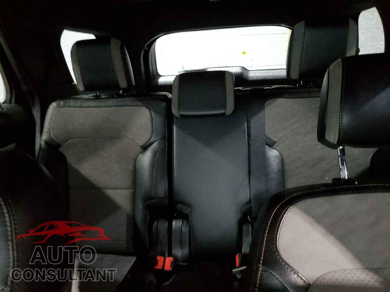 FORD EXPLORER 2017 - 1FM5K8D83HGE17237