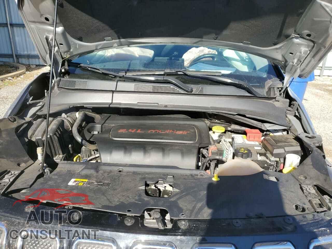 JEEP COMPASS 2022 - 3C4NJDCB9NT110997