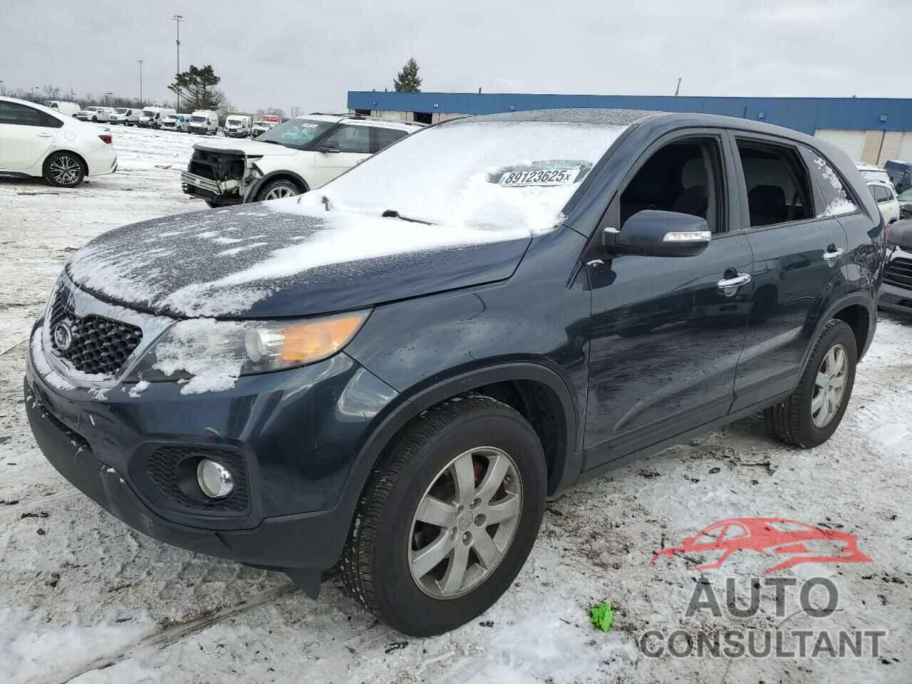 KIA SORENTO 2013 - 5XYKT3A14DG400023