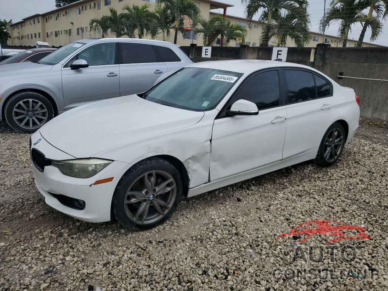 BMW 3 SERIES 2013 - WBA3A5G53DNP21850