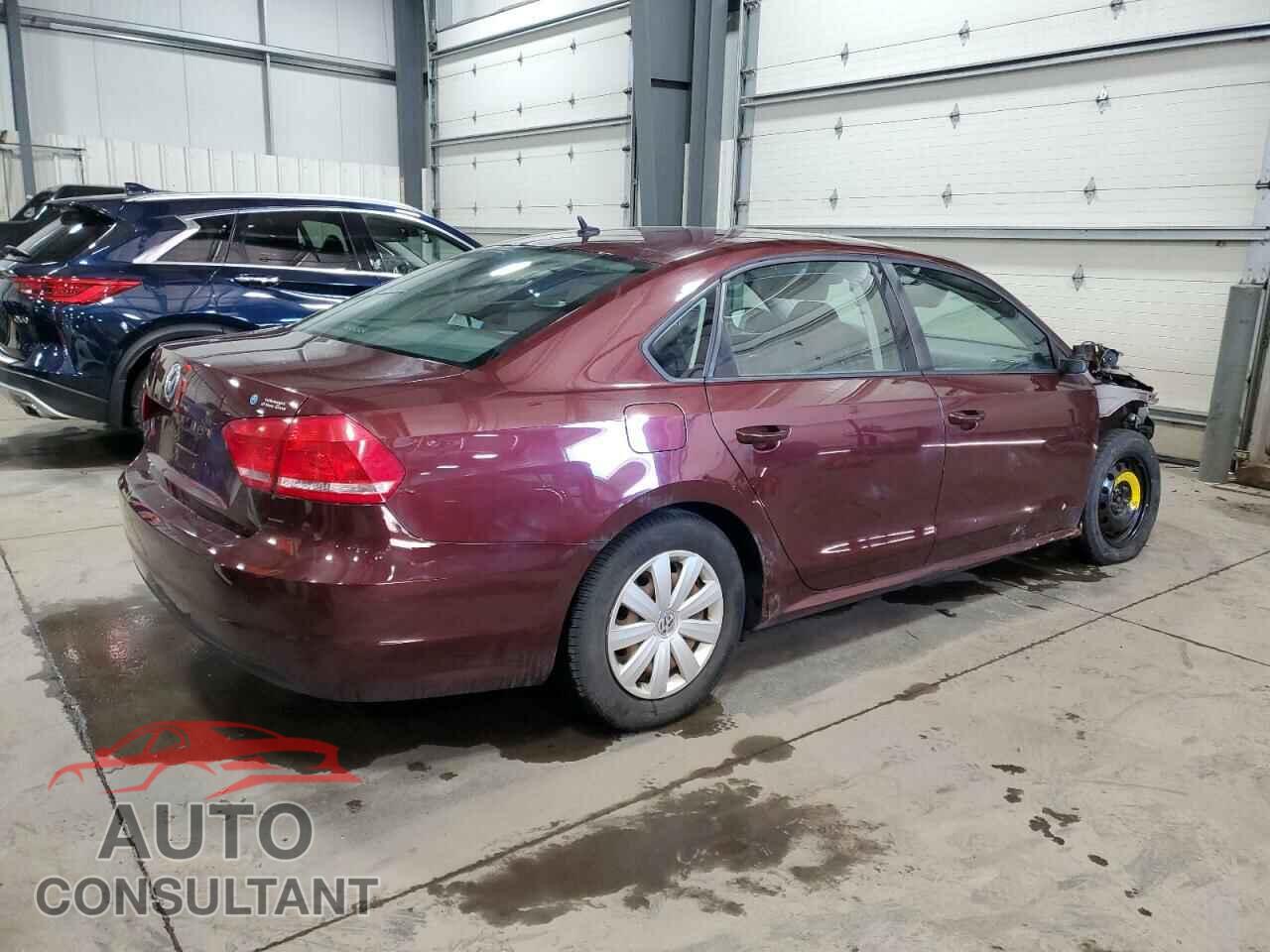 VOLKSWAGEN PASSAT 2012 - 1VWAP7A32CC024320