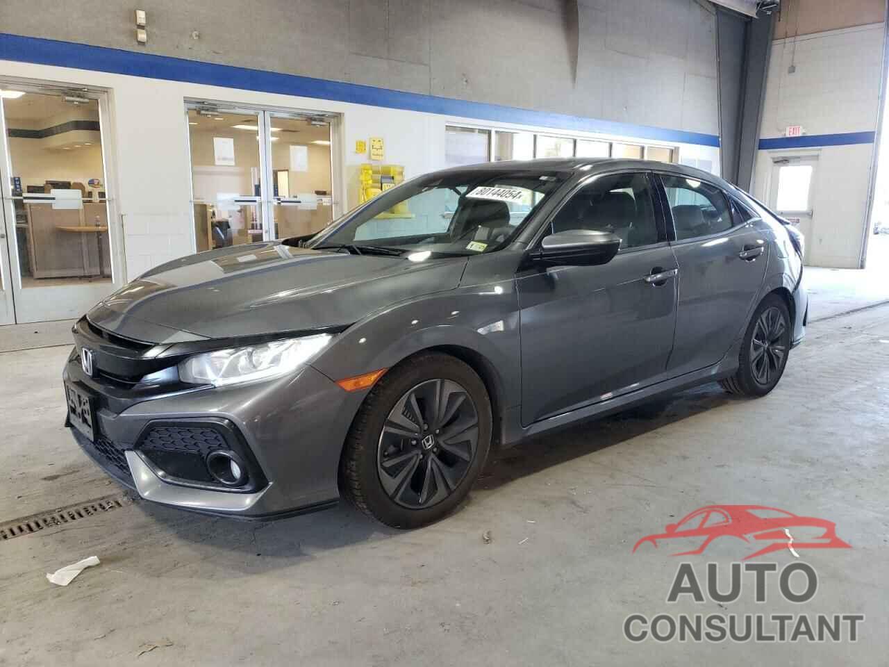 HONDA CIVIC 2018 - SHHFK7H65JU208219