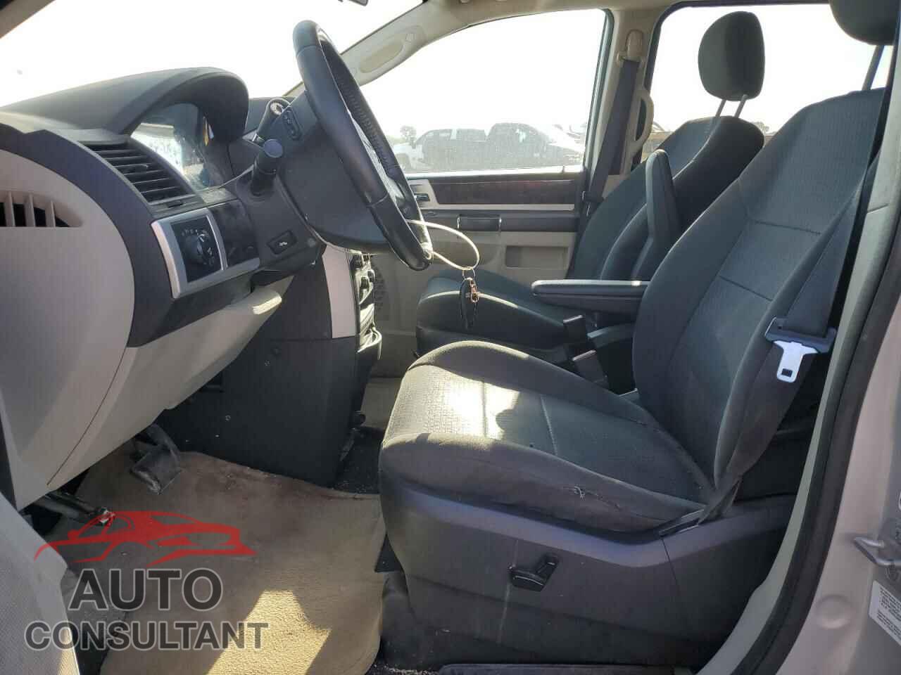 DODGE CARAVAN 2010 - 2D4RN5D16AR245176
