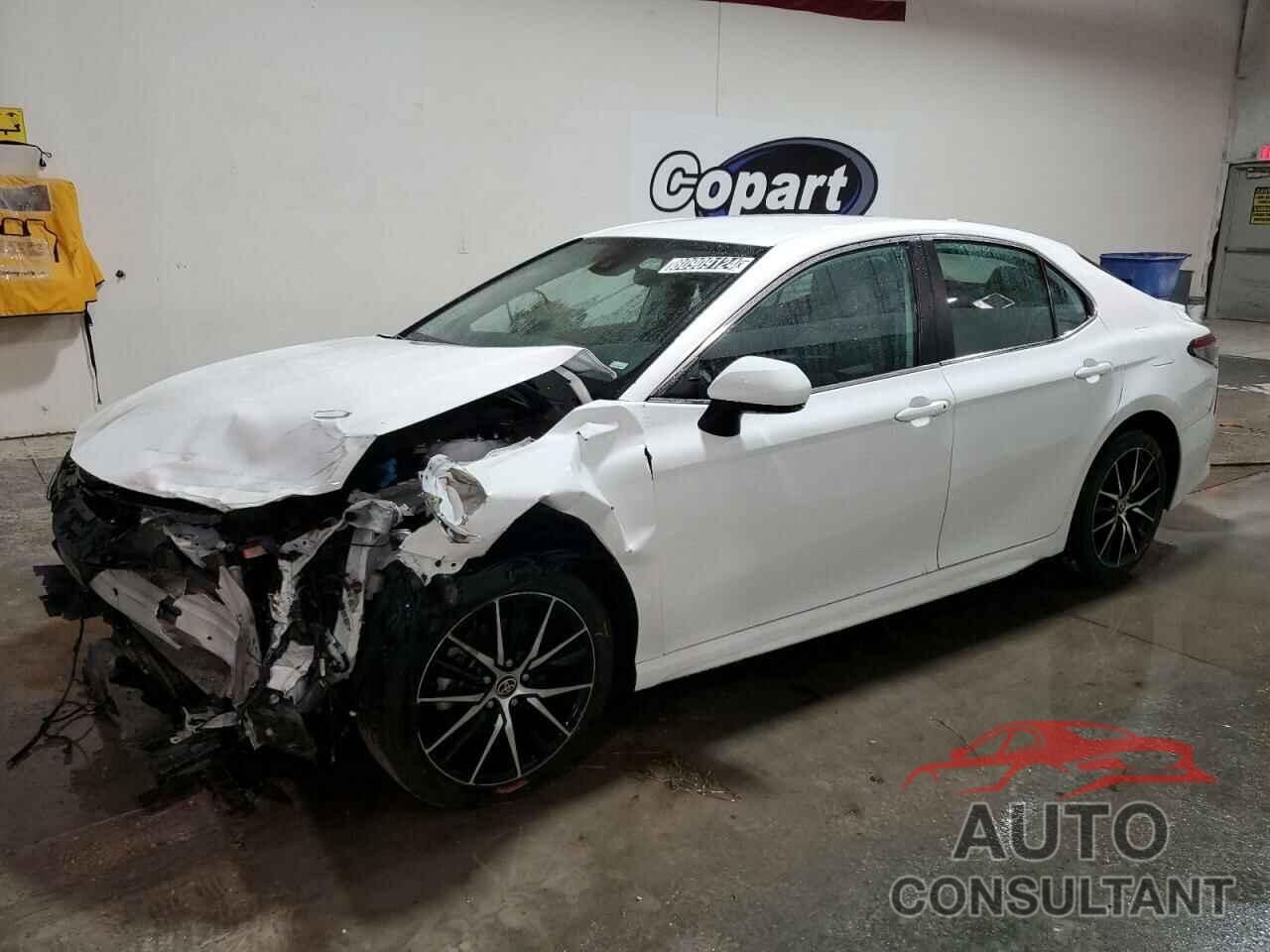 TOYOTA CAMRY 2023 - 4T1G11AK1PU733920
