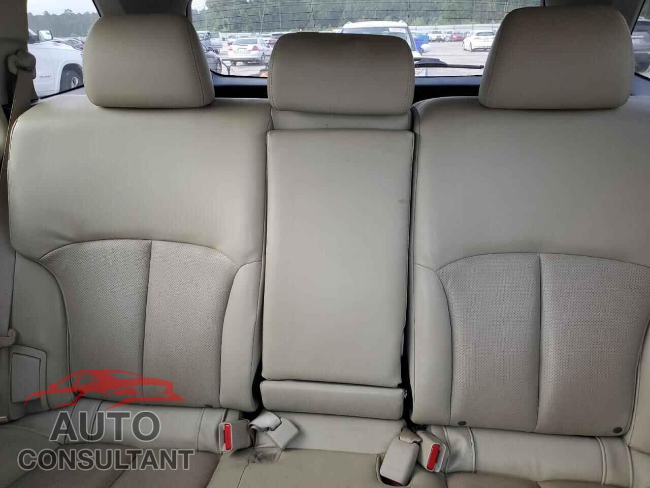 SUBARU OUTBACK 2011 - 4S4BRBLC7B3441119