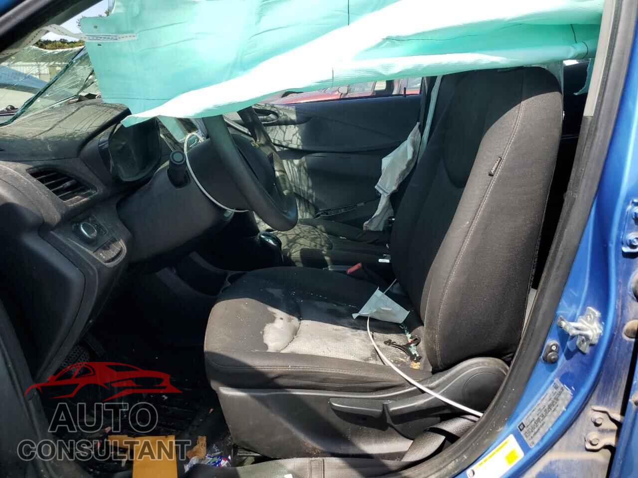 CHEVROLET SPARK 2017 - KL8CB6SA5HC731865