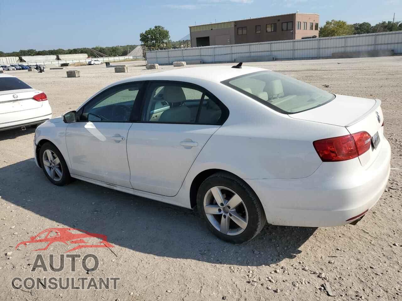 VOLKSWAGEN JETTA 2012 - 3VWLL7AJ6CM425211