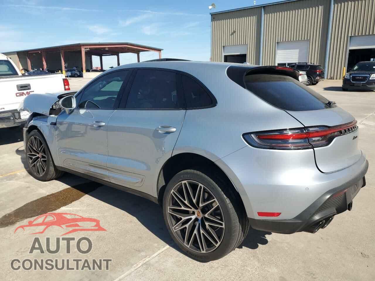 PORSCHE MACAN BASE 2024 - WP1AA2A58RLB11235