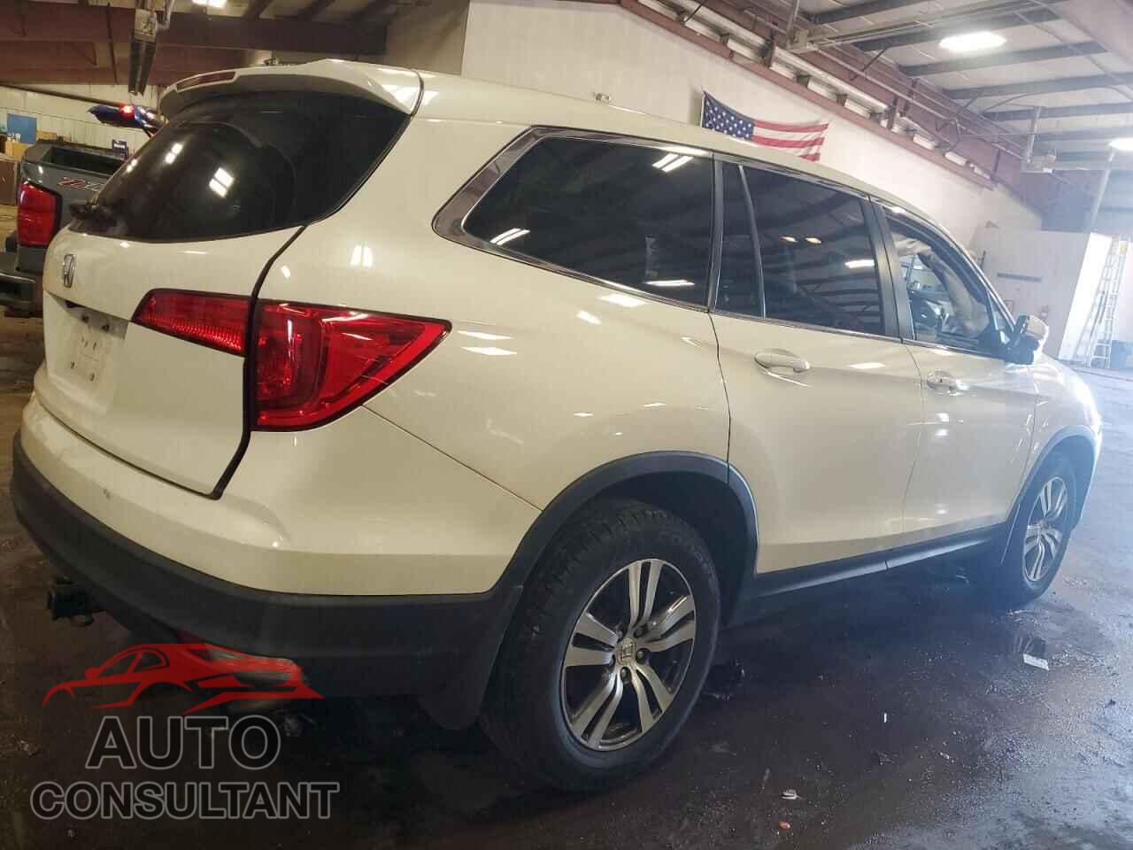 HONDA PILOT 2017 - 5FNYF5H8XHB013974