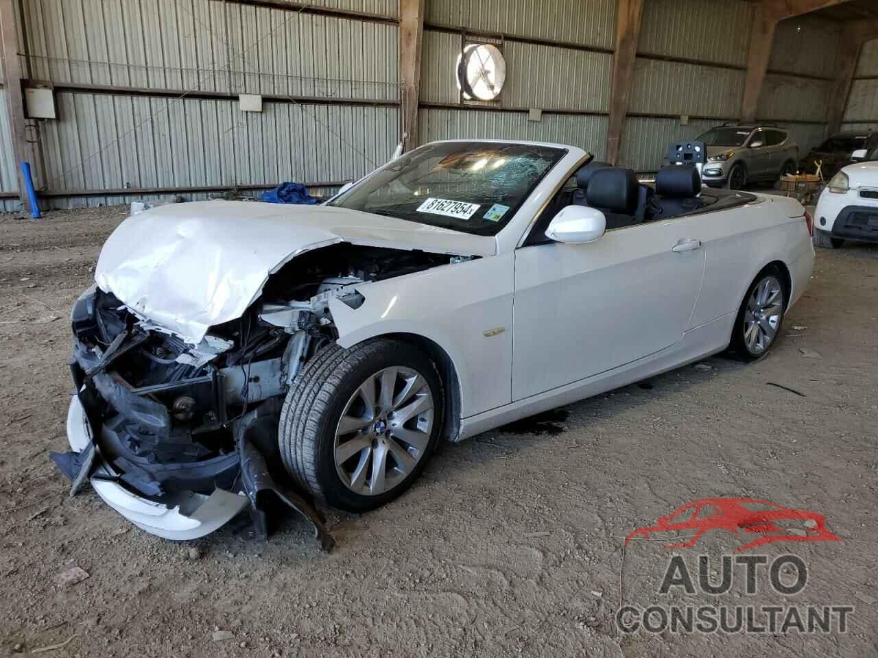 BMW 3 SERIES 2011 - WBADW3C56BE540982