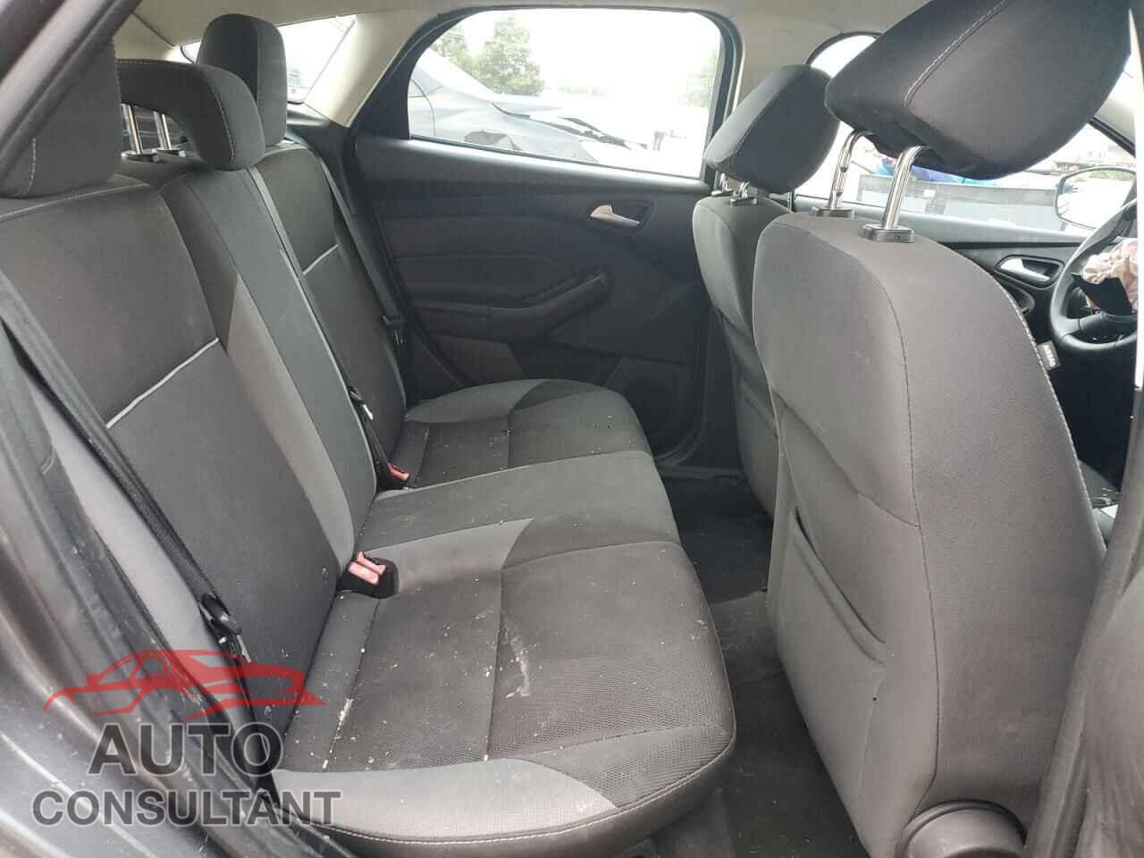 FORD FOCUS 2014 - 1FADP3K25EL239536