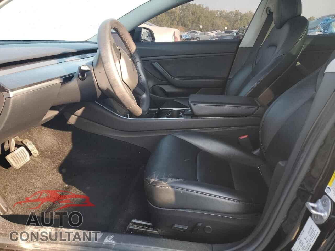 TESLA MODEL 3 2019 - 5YJ3E1EA9KF399534
