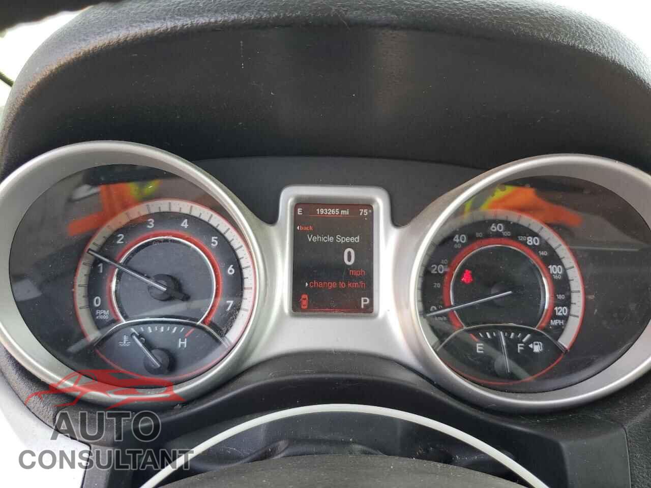 DODGE JOURNEY 2013 - 3C4PDCBG0DT579126