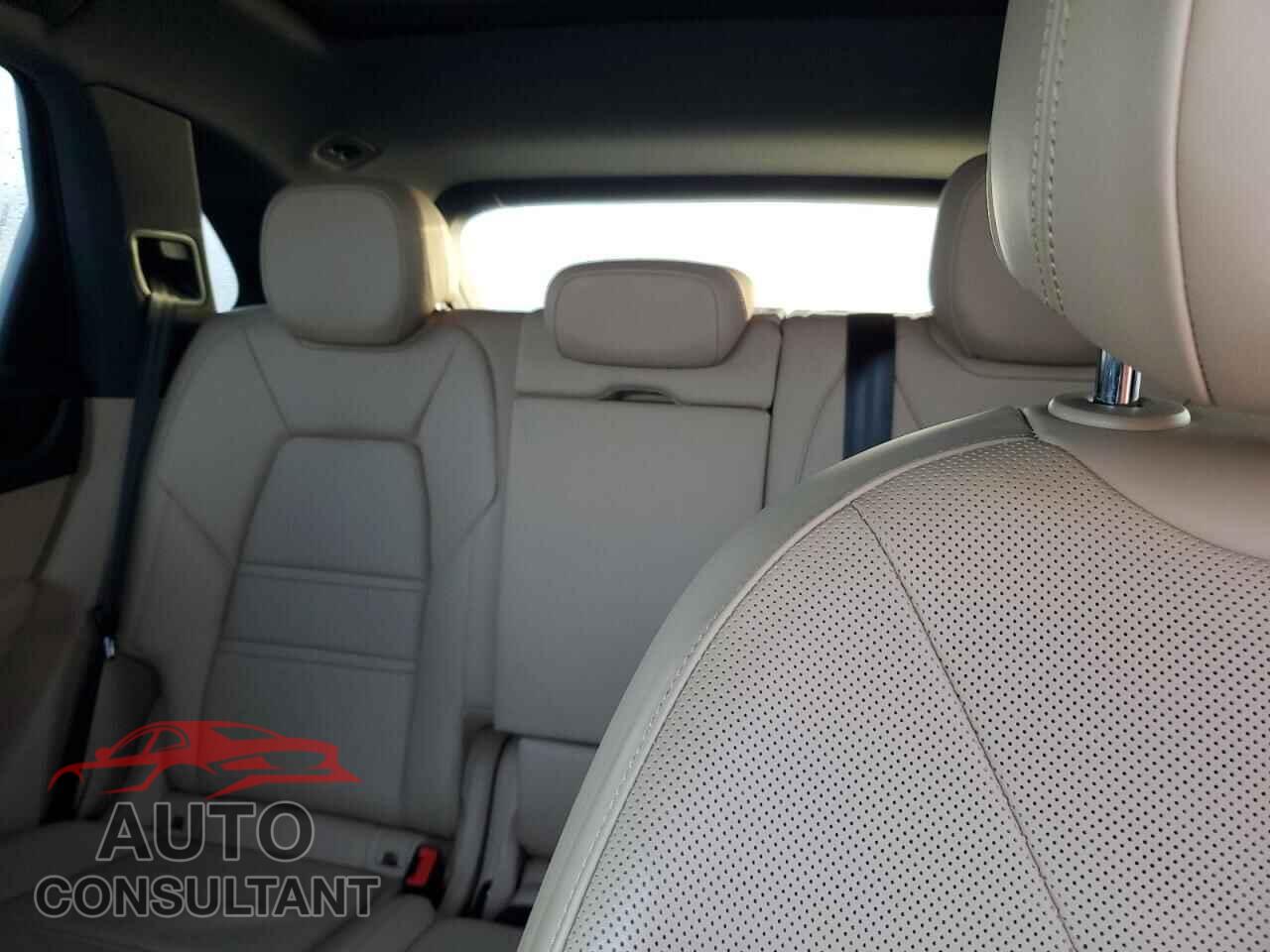 PORSCHE CAYENNE 2019 - WP1AA2AY6KDA09300