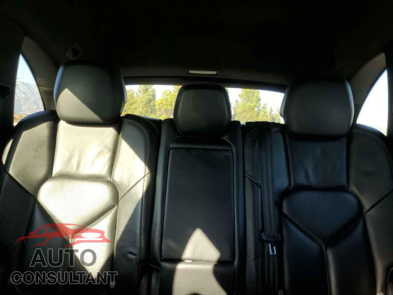 PORSCHE CAYENNE 2011 - WP1AA2A28BLA07582
