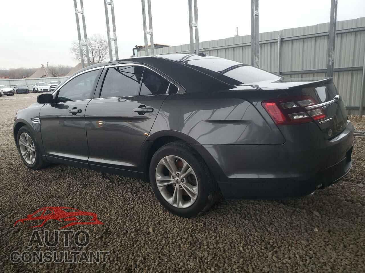 FORD TAURUS 2018 - 1FAHP2E8XJG136577