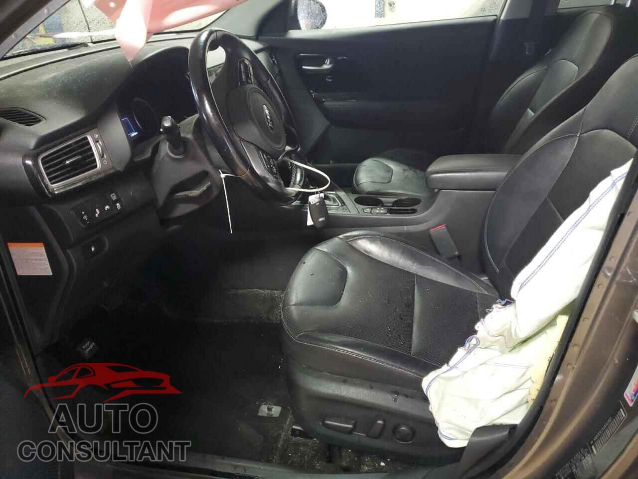 KIA NIRO 2018 - KNDCE3LC5J5147912