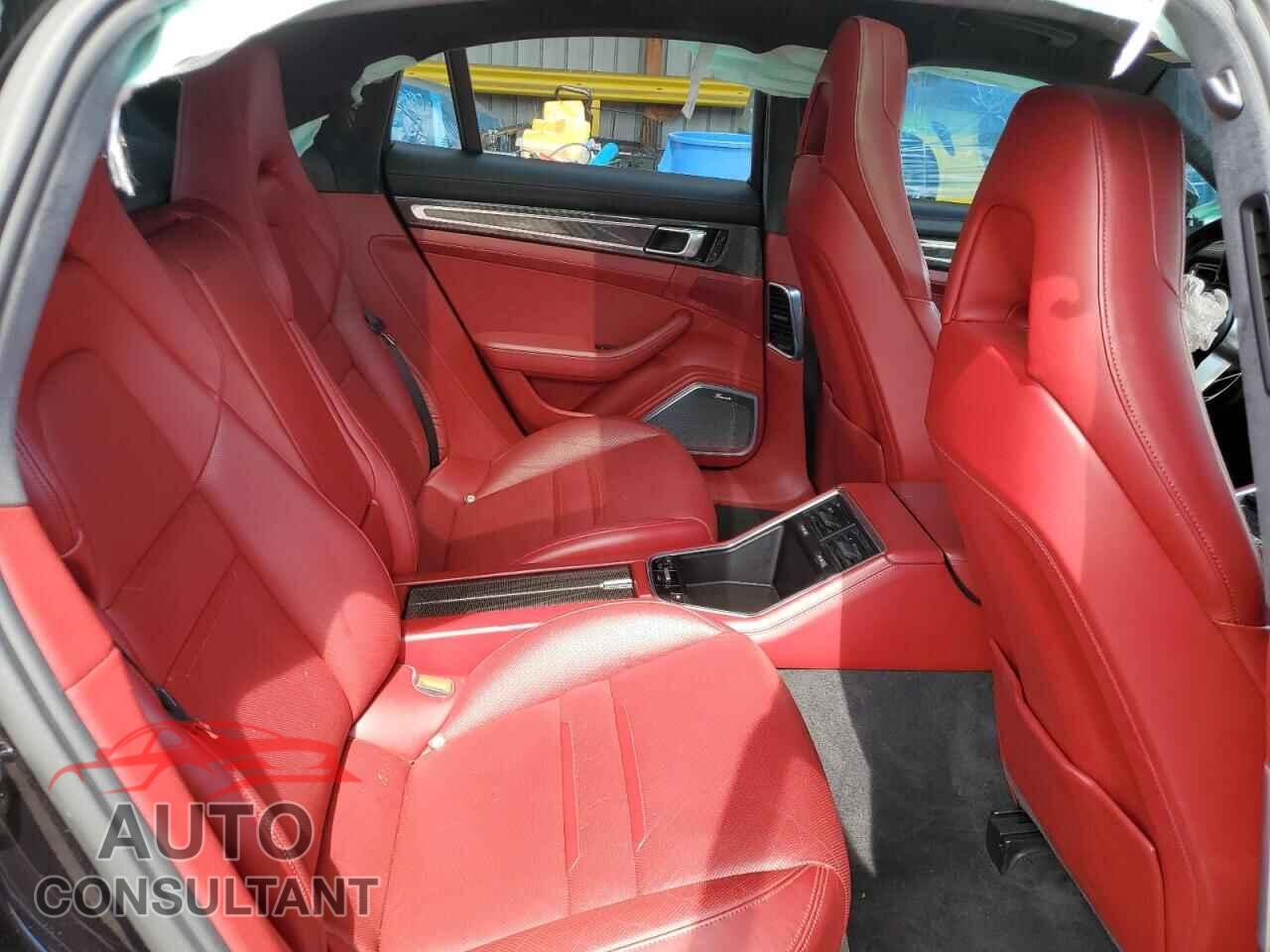 PORSCHE PANAMERA 2017 - WP0AF2A78HL153018