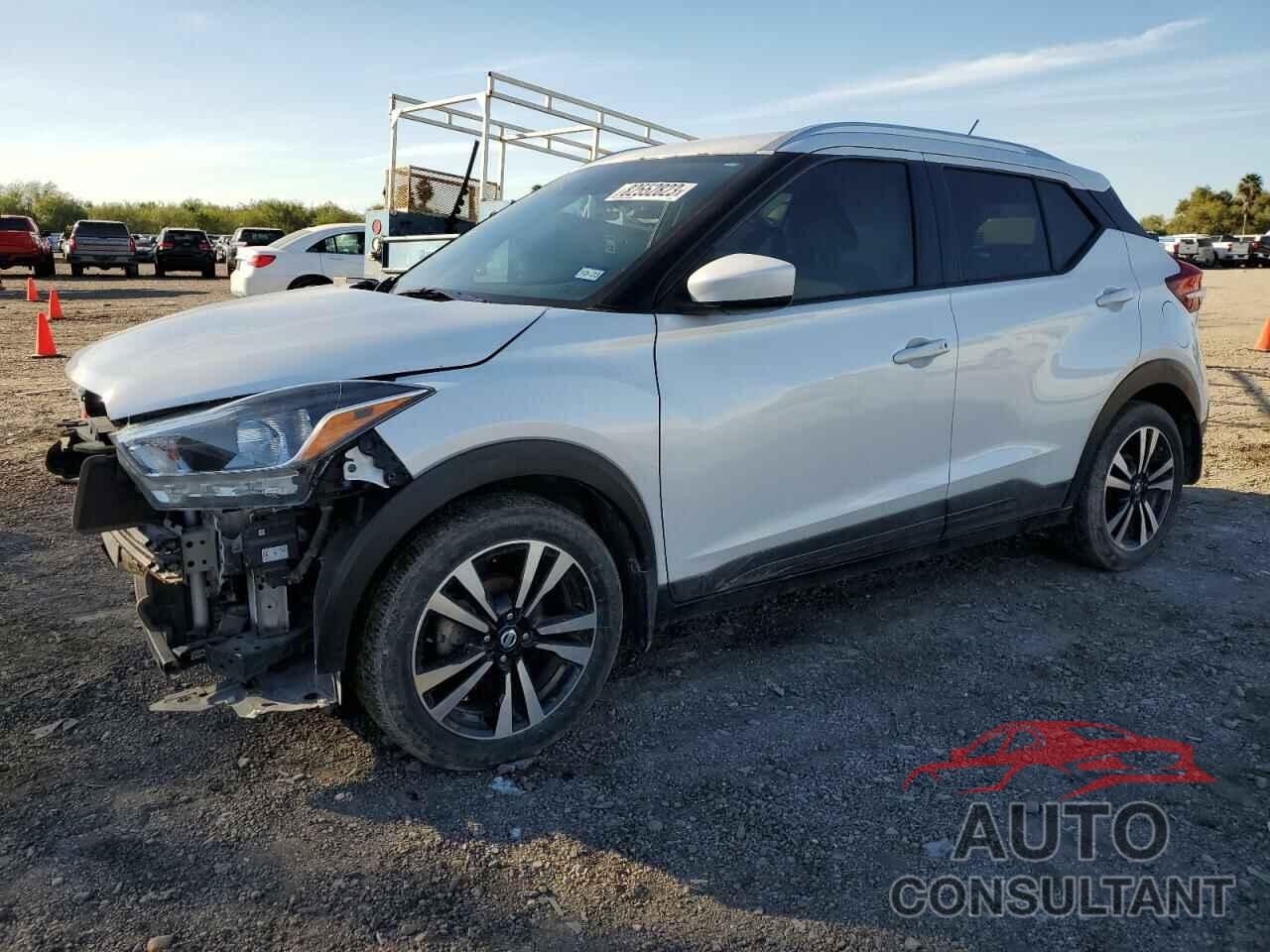 NISSAN KICKS 2019 - 3N1CP5CU6KL547903