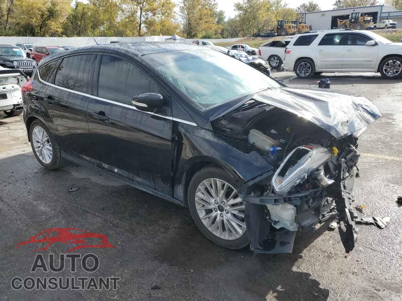 FORD FOCUS 2018 - 1FADP3N24JL294792