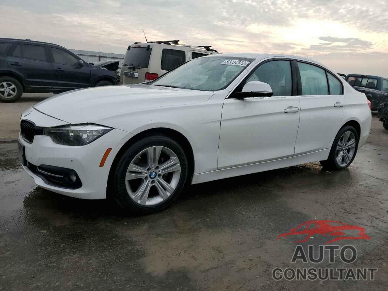 BMW 3 SERIES 2017 - WBA8B9G51HNU49539