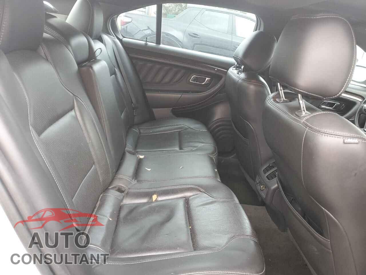 FORD TAURUS 2013 - 1FAHP2F81DG218300