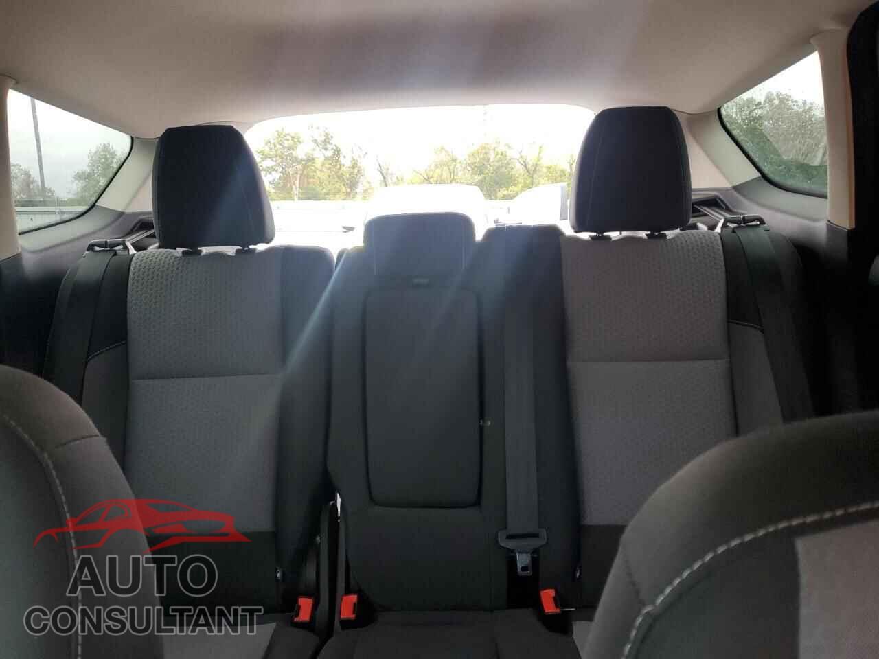FORD ESCAPE 2017 - 1FMCU9G91HUE62349