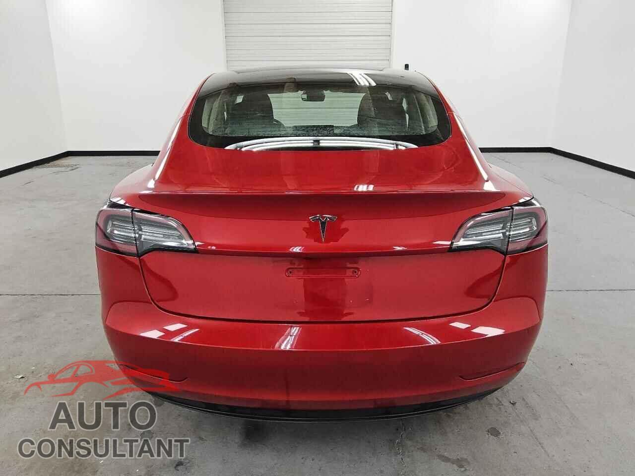 TESLA MODEL 3 2022 - 5YJ3E1EAXNF303835