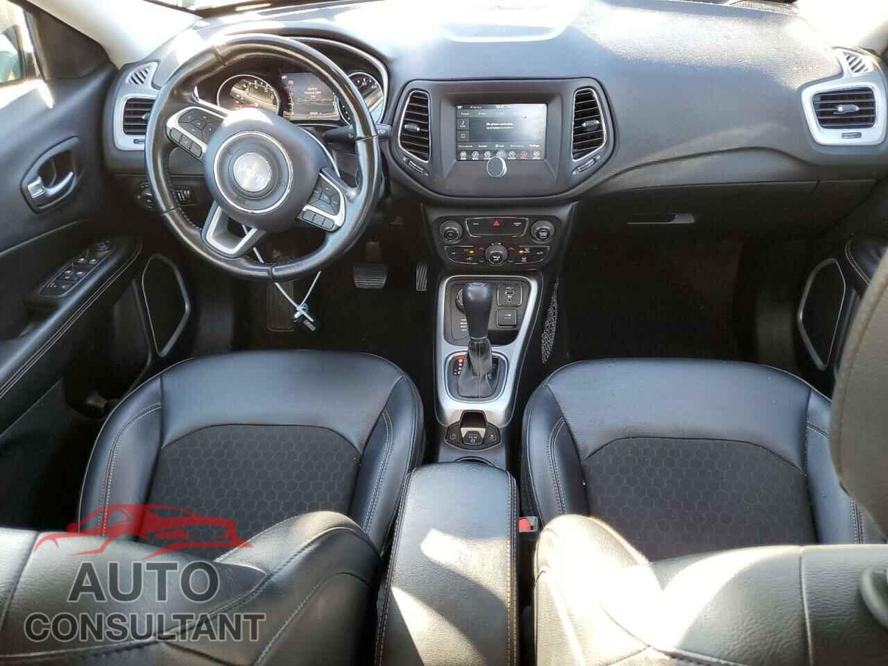 JEEP COMPASS 2021 - 3C4NJDBB8MT584391