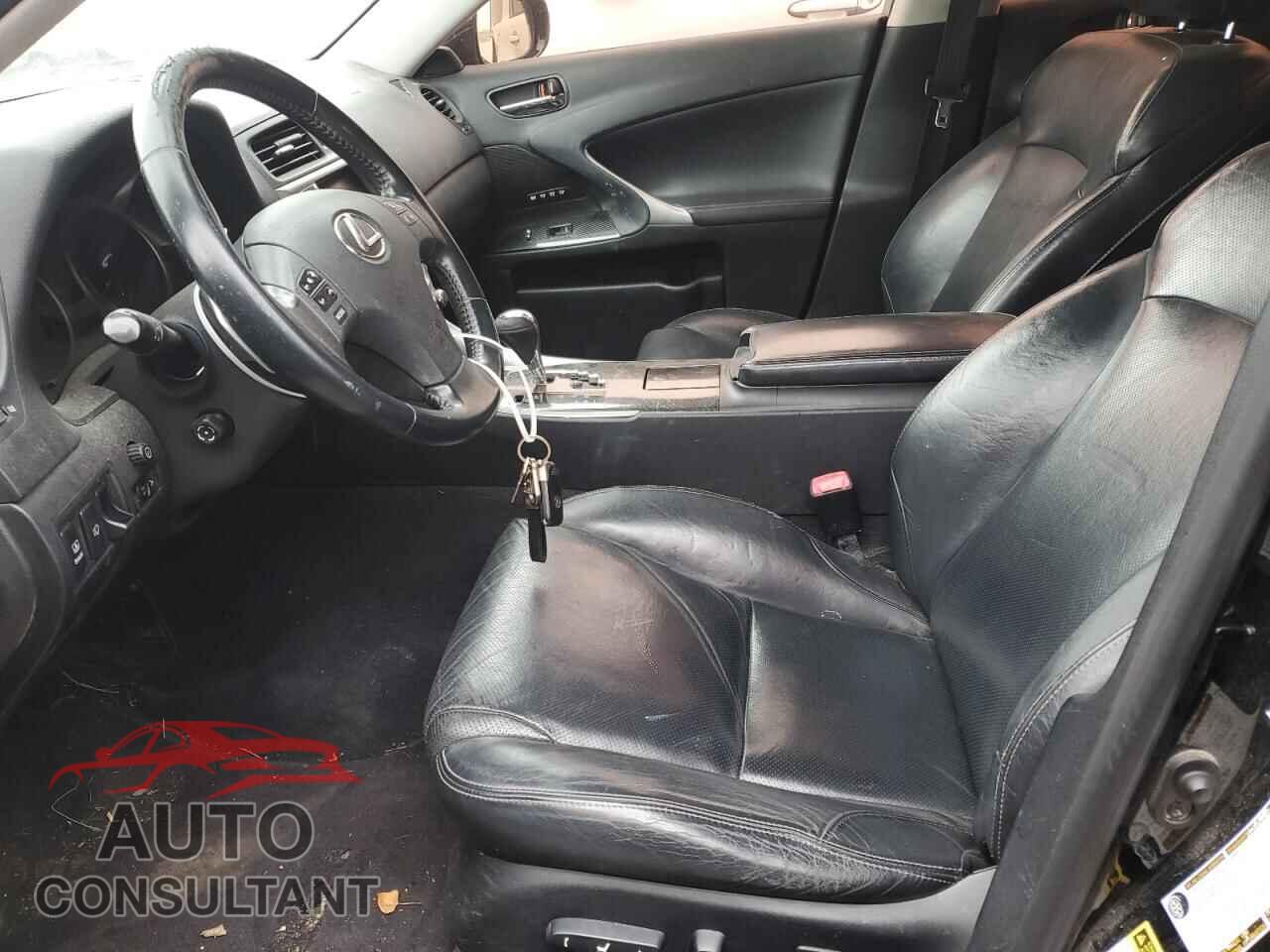 LEXUS IS 2010 - JTHCF5C20A5039101