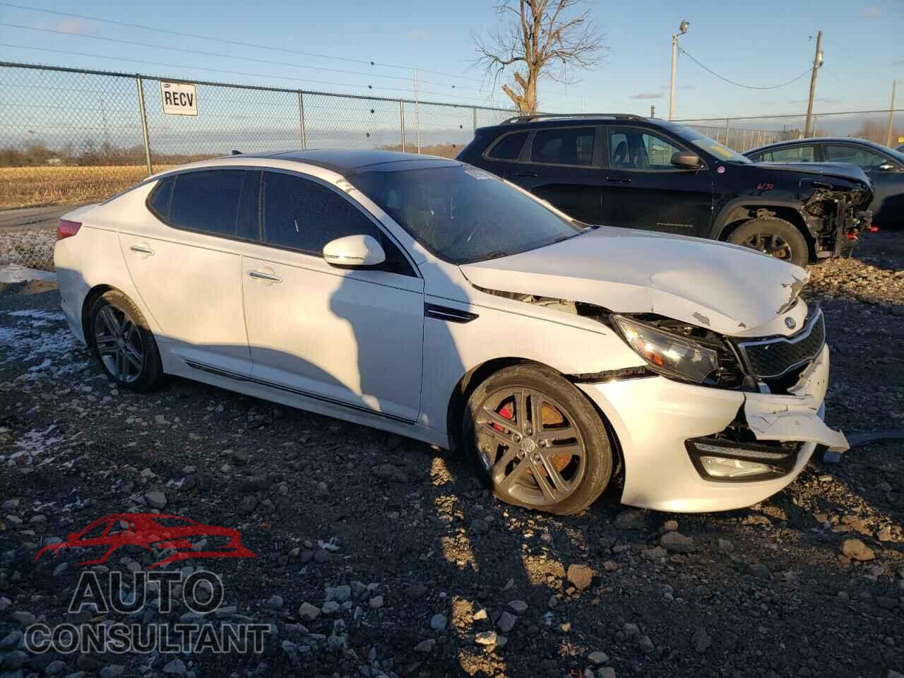 KIA OPTIMA 2013 - 5XXGR4A68DG203155