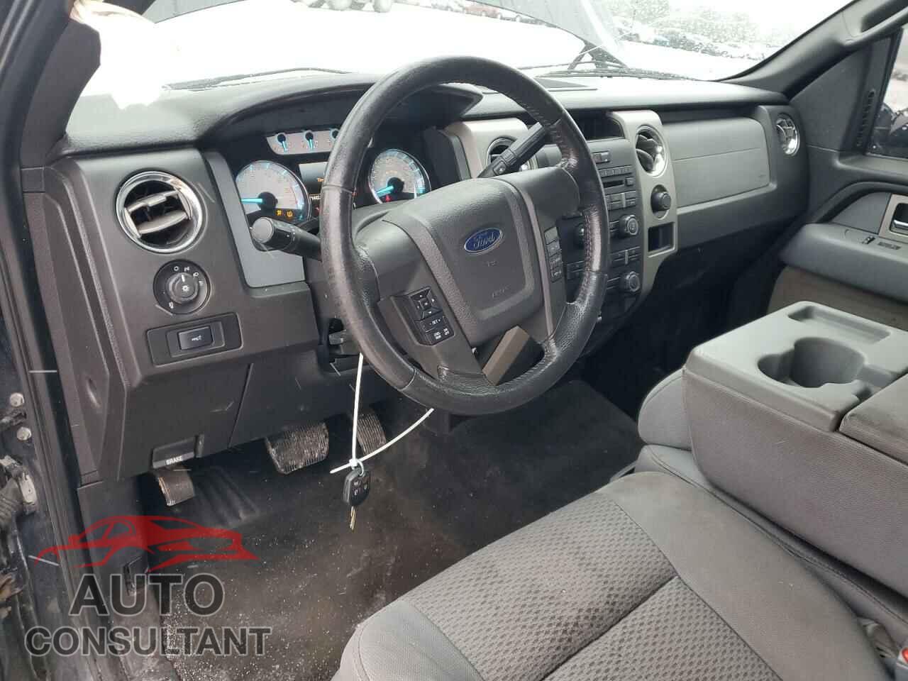 FORD F-150 2011 - 1FTFX1EF6BFA00805