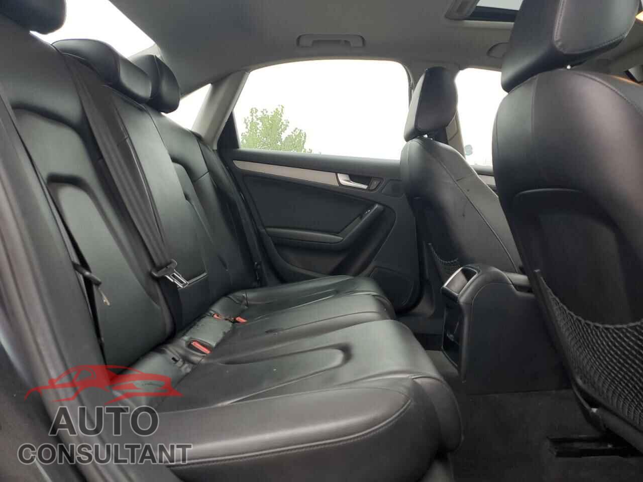 AUDI A4 2013 - WAUAFCFL7DN045271