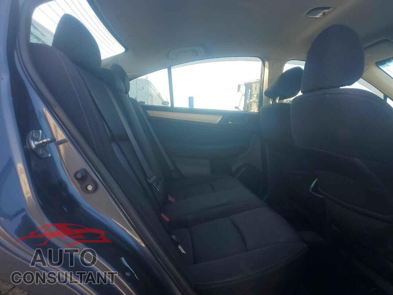 SUBARU LEGACY 2017 - 4S3BNAF69H3019782