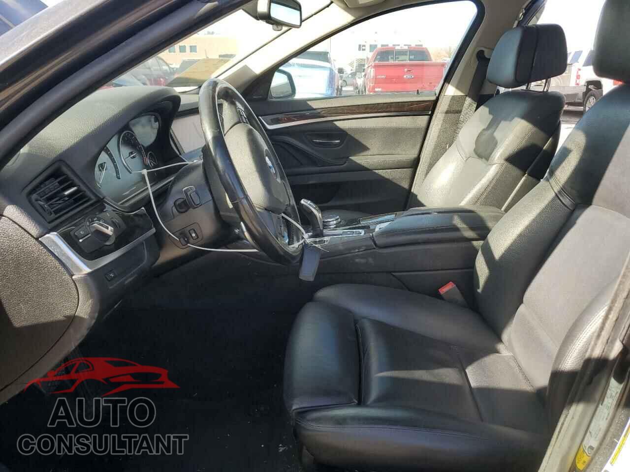 BMW 5 SERIES 2016 - WBA5B3C51GG255909
