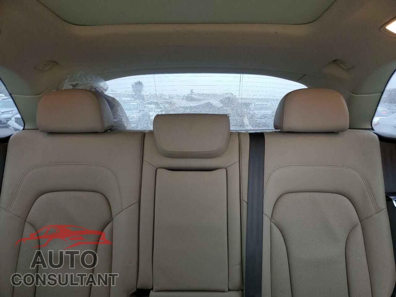 AUDI Q5 2014 - WA1VMAFP3EA098473