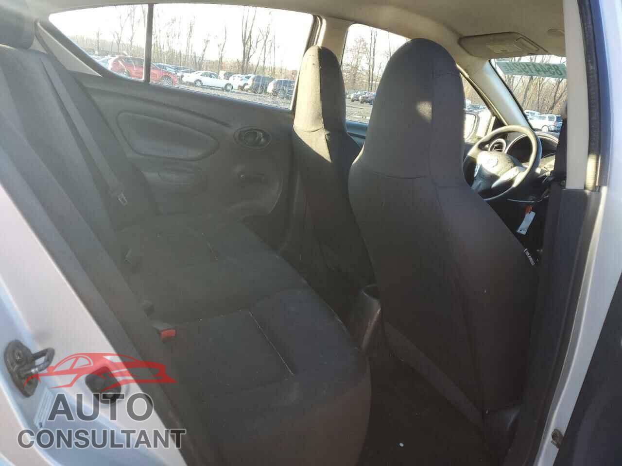 NISSAN VERSA 2017 - 3N1CN7AP6HL893697