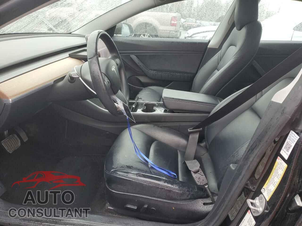 TESLA MODEL 3 2018 - 5YJ3E1EB7JF183897