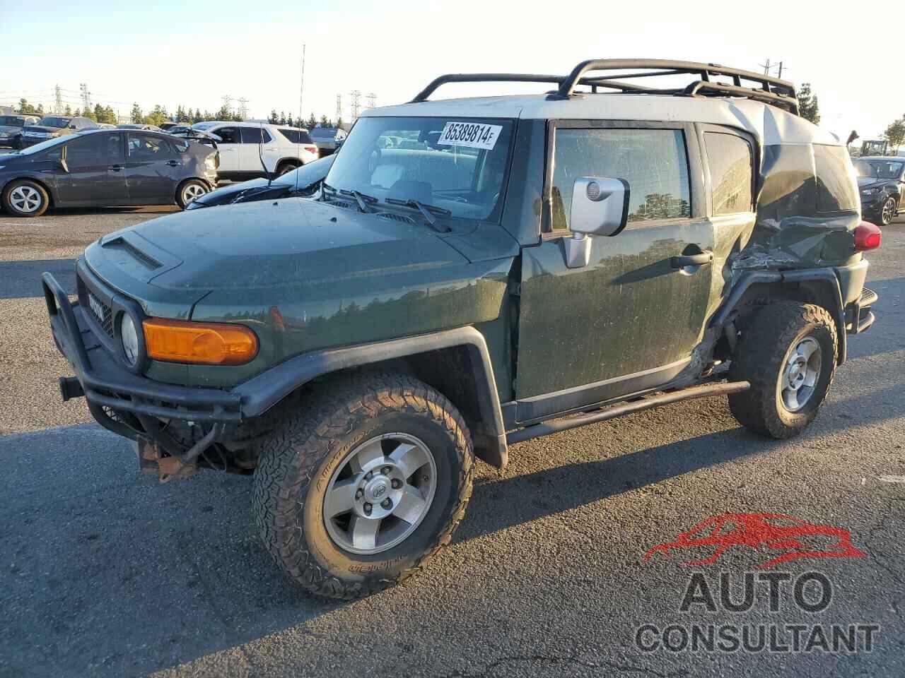 TOYOTA FJ CRUISER 2010 - JTEBU4BF0AK070685