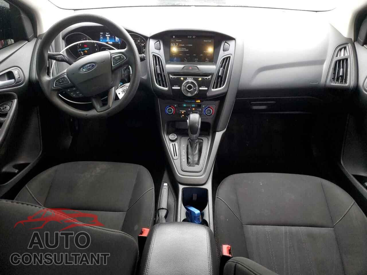 FORD FOCUS 2017 - 1FADP3M2XHL203214