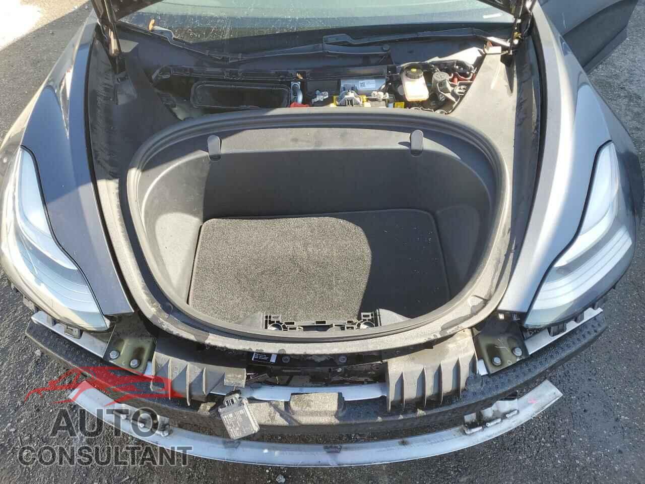 TESLA MODEL 3 2019 - 5YJ3E1EB4KF390829