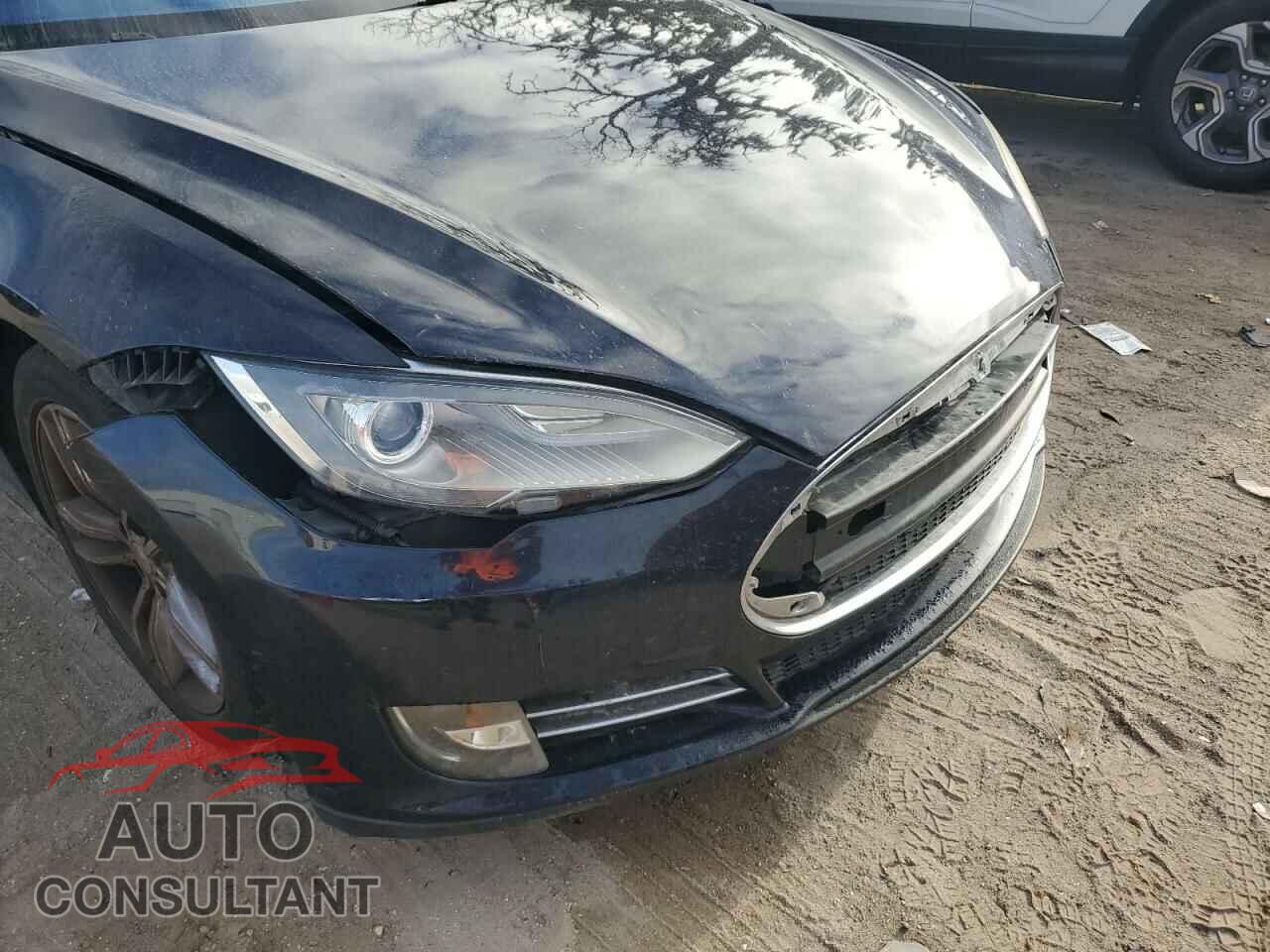 TESLA MODEL S 2013 - 5YJSA1CNXDFP07732